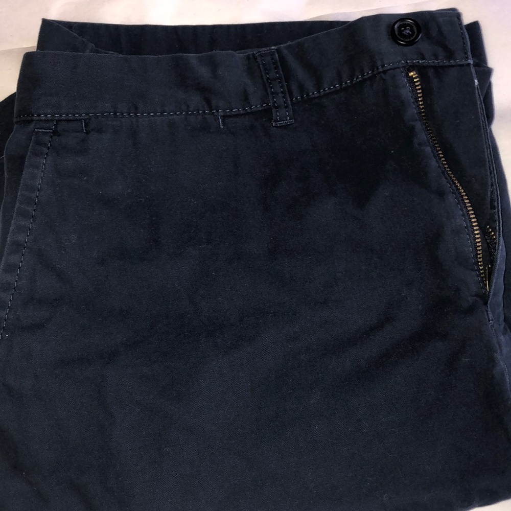Men’s Tommy Hilfiger navy shorts